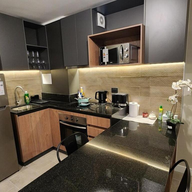 Departamento moderno, nuevo, 1D1B, inmejorable ubicación, estacionamiento - Apartamento de 1 dormitorio - 10
