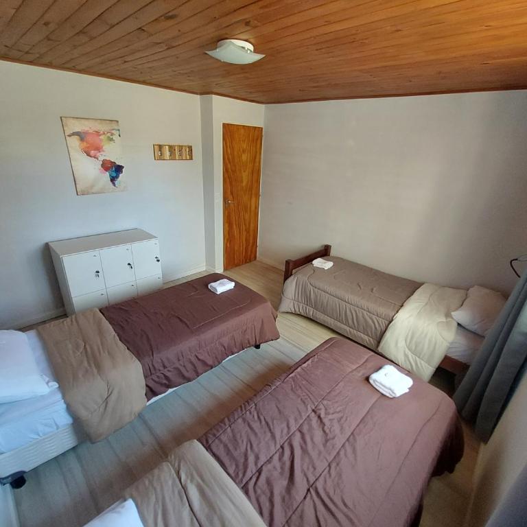 Aonikenk B&B - Habitación Triple con baño compartido - 5