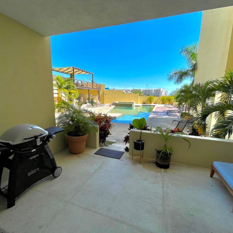 Spacious Pool Side Condo - SJD - Two-Bedroom Apartment - 7