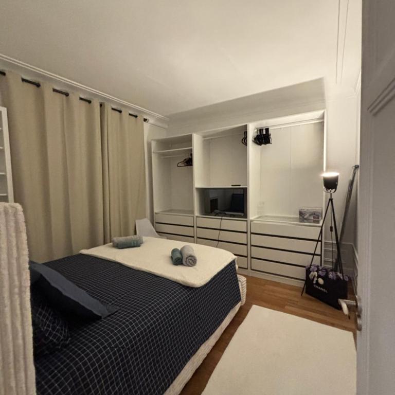Avenue Foch Arc de Triomphe Champs-Élysées - Appartement 3 Chambres - 27