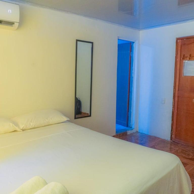 Hostal Paraiso Beach - Habitación Doble - 2