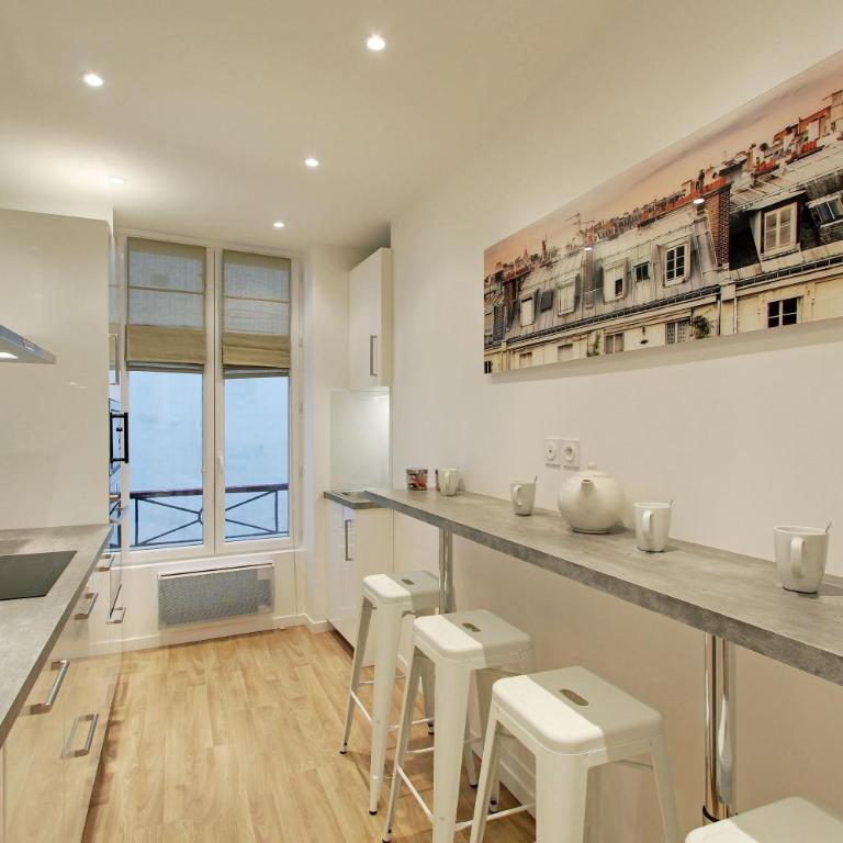Pick A Flat's in Champs Elysees - Rue Percier - Appartement Deluxe - 6