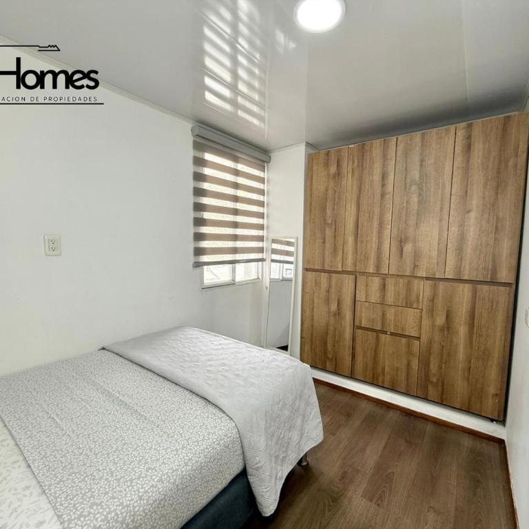 Modern apartment with private parking - Two-Bedroom Apartment with City View - 19
