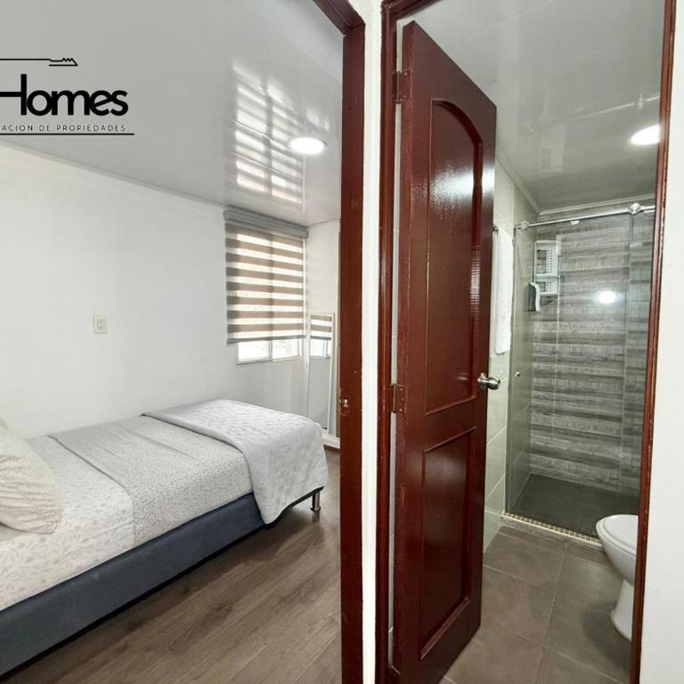Modern apartment with private parking - Two-Bedroom Apartment with City View - 21