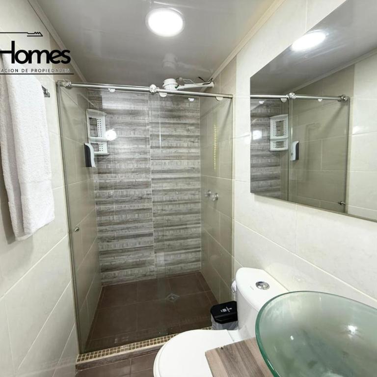 Modern apartment with private parking - Two-Bedroom Apartment with City View - 23