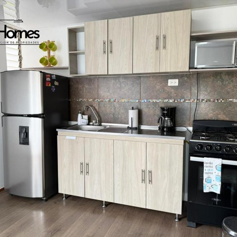 Modern apartment with private parking - Two-Bedroom Apartment with City View - 11