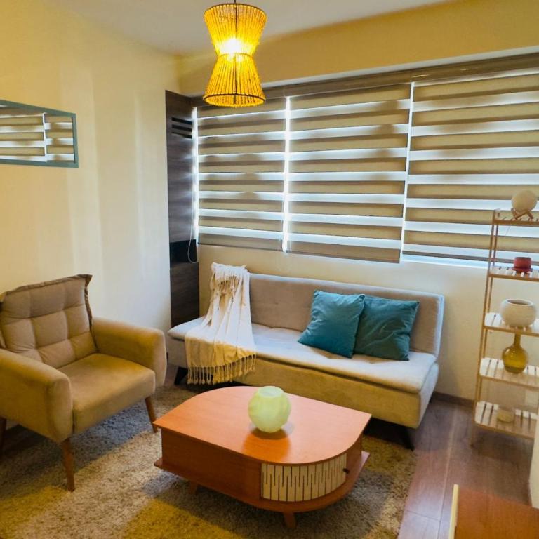 Apartamento full equipado cerca a la plazuela Quintanilla - Apartamento de 3 dormitorios - 2