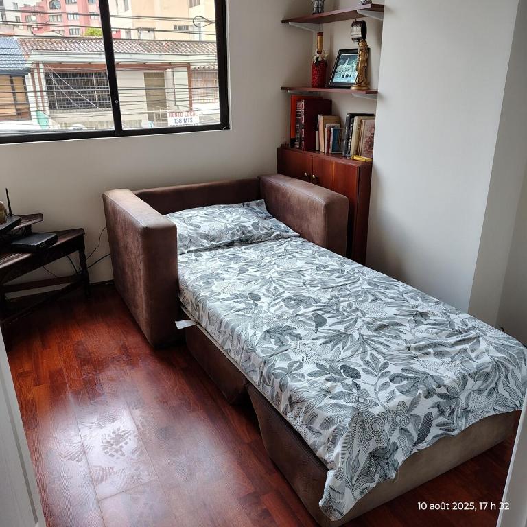 Comfortable apartment in Quito - Three-Bedroom Apartment - 9