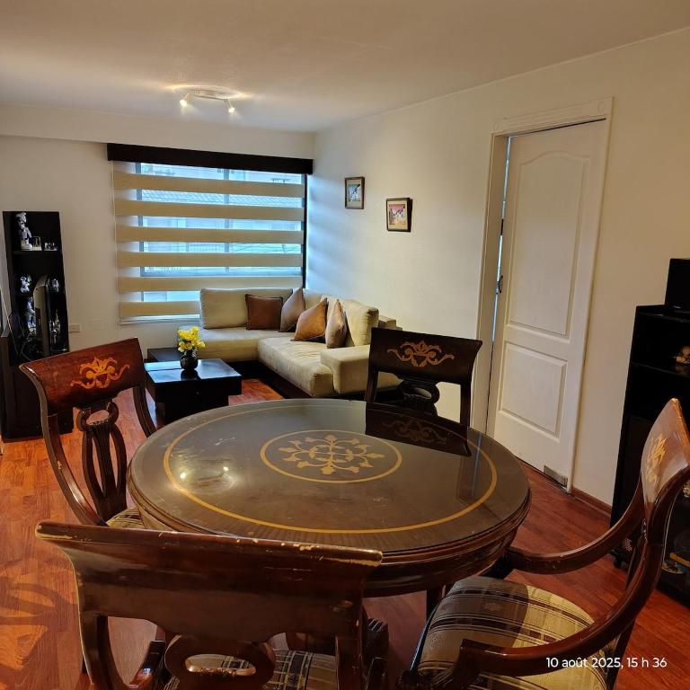 Comfortable apartment in Quito - Three-Bedroom Apartment - 11