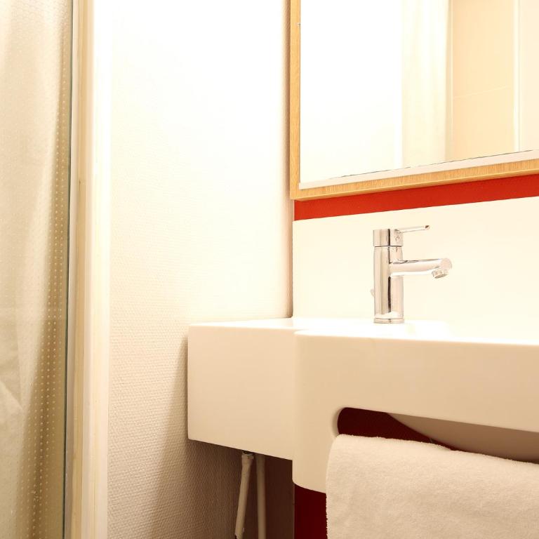 B&B HOTEL Villeneuve Loubet Village - Chambre Double - 8