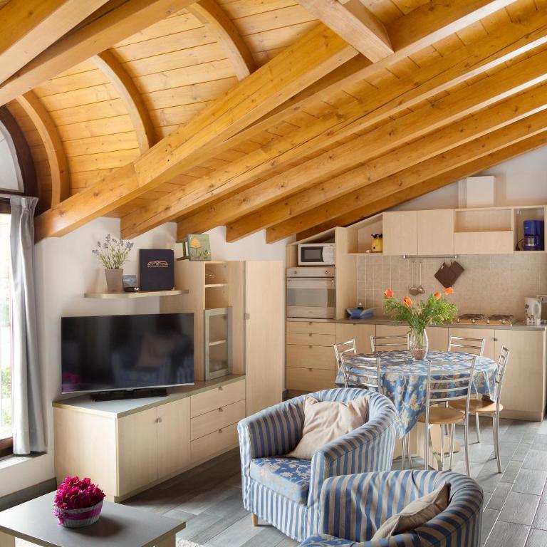 Residence Domaso - Appartamento Superior con 2 Camere da Letto - 10