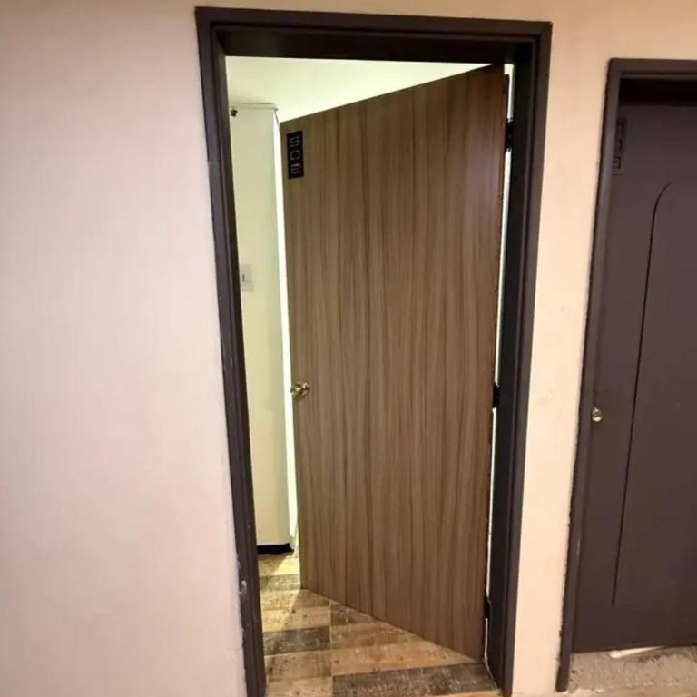 Apartaestudios edificio Alferez 9 piso enseguida Hotel intercontinental - Apartamento de 1 dormitorio - 5