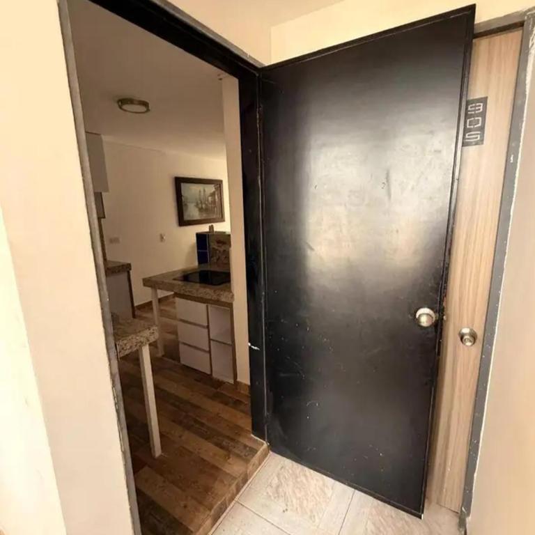 Apartaestudios edificio Alferez 9 piso enseguida Hotel intercontinental - Apartamento de 1 dormitorio - 11