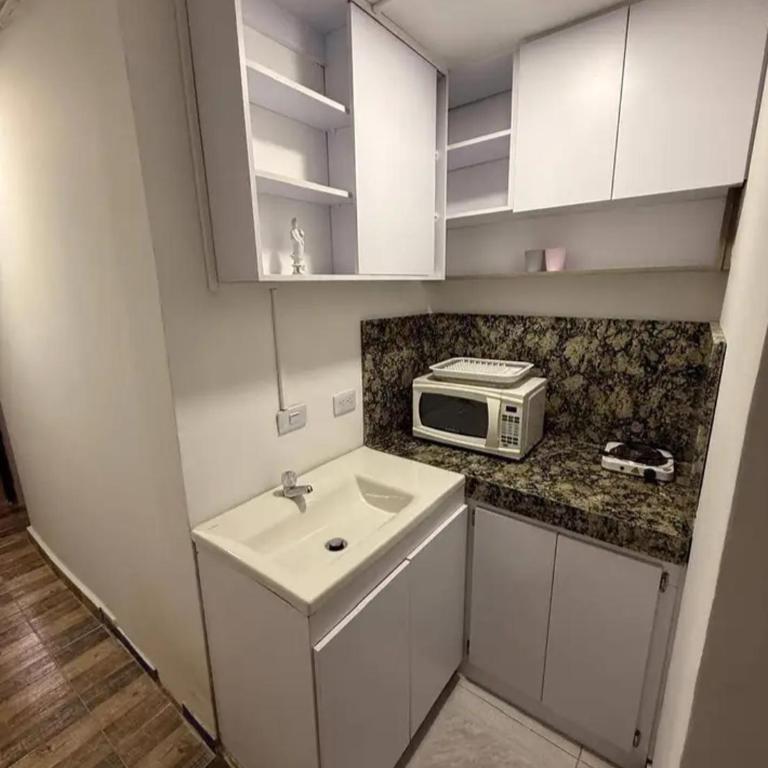 Apartaestudios edificio Alferez 9 piso enseguida Hotel intercontinental - Apartamento de 1 dormitorio - 14