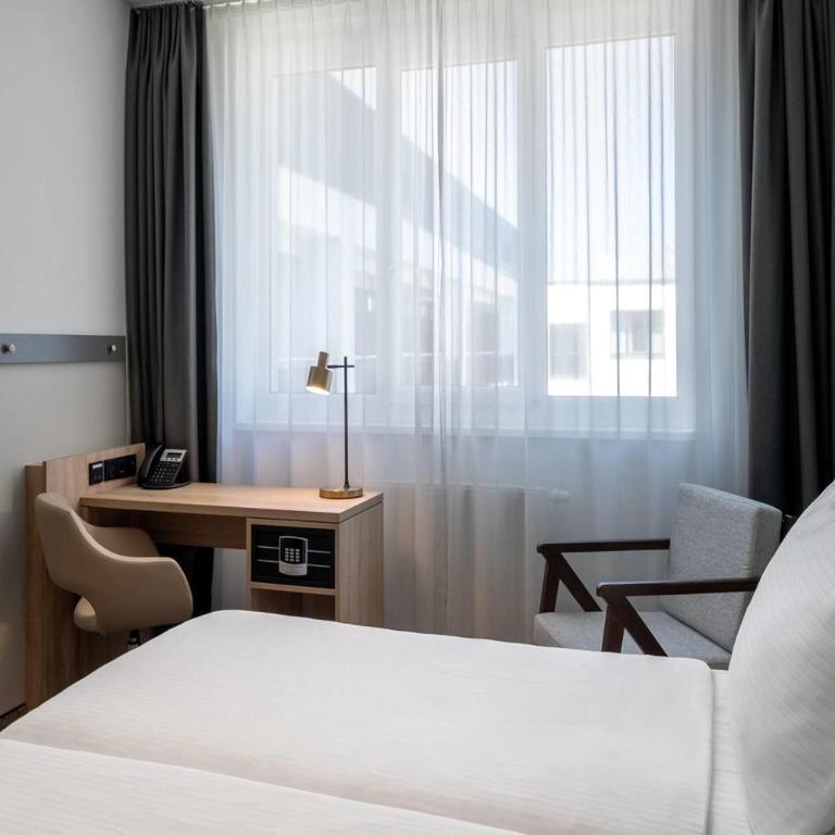 Wyndham Garden Munich Messe - Standard Zweibettzimmer mit Küchenzeile – Nichtraucher - 8