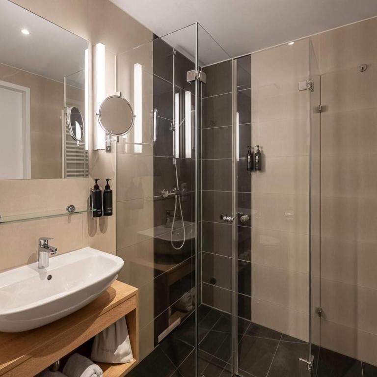 Wyndham Garden Munich Messe - Doppelzimmer mit Kingsize-Bett – Nichtraucher - 5