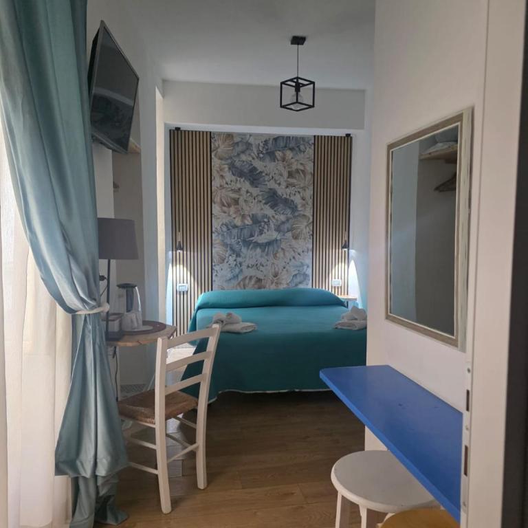 Quartino Napoletano - Budget Double Room - 4