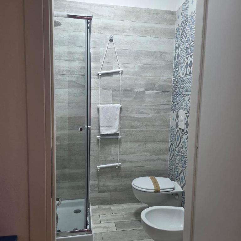 Quartino Napoletano - Budget Double Room - 10