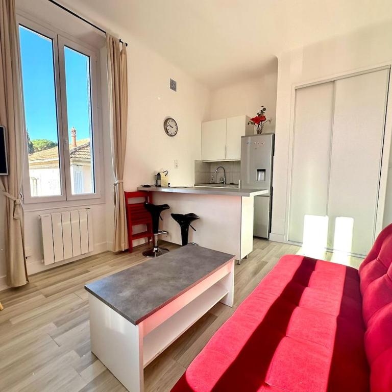 Charmant T2 proche Port Sanary et garage - Apartment mit 1 Schlafzimmer - 1