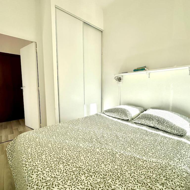 Charmant T2 proche Port Sanary et garage - Apartment mit 1 Schlafzimmer - 8
