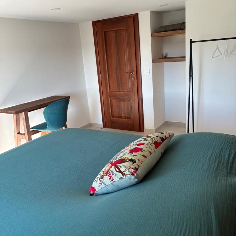 Mas des quatre cyprès - Zimmer mit Kingsize-Bett und Meerblick - 6