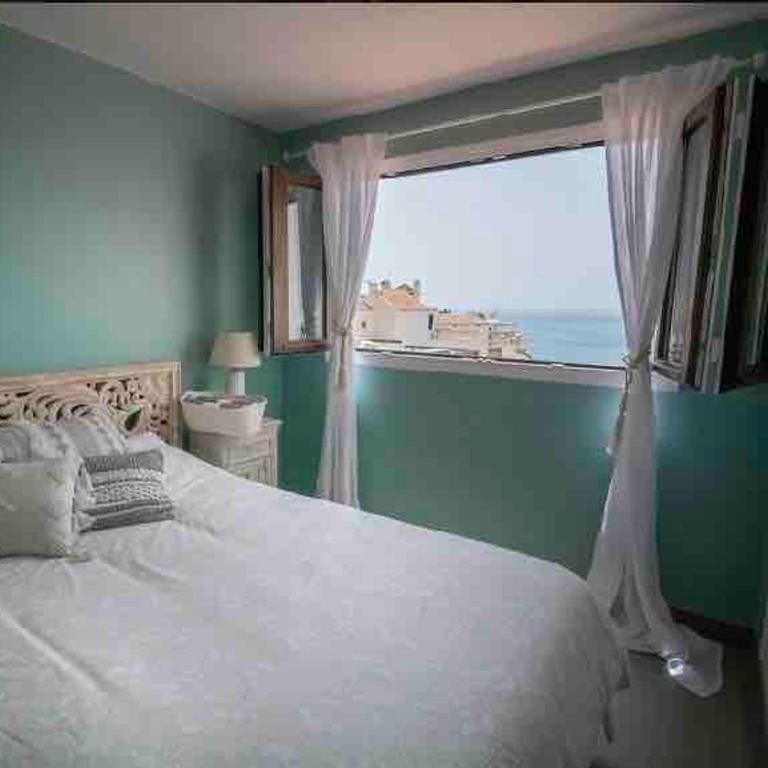 Panoramic Sea & Beach views luxury 2 bedroom Apt - Apartamento de 2 dormitorios - 3