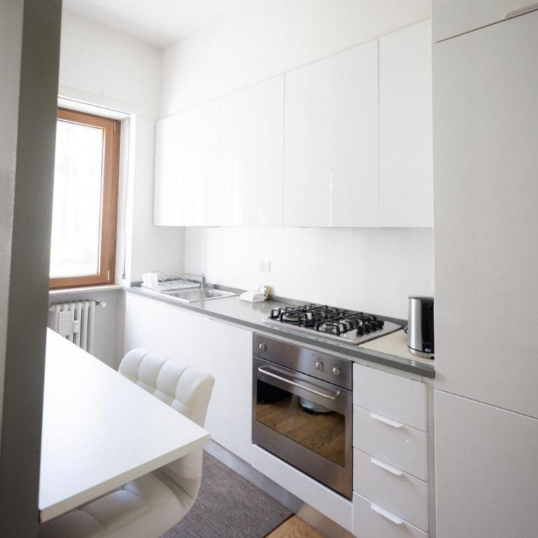 Two-room apartment 450 meters from Gelsomini M4 - Appartamento con 1 Camera da Letto - 2