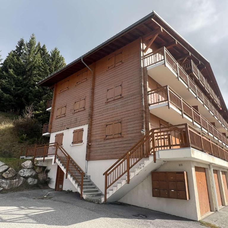 Chalet Reine des Prés, ski au pied et terrasse sud - 3 pièces cabine - 9 personnes - ASAI217-004 - Two-Bedroom Apartment with Mountain View - 10
