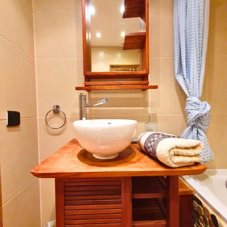 The Ecucentre with Parking - Historic District - Appartamento con 1 Camera da Letto - 10