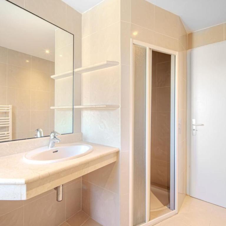 Canal House - Lake View - ParkingAir Conditioning - Villa 3 Chambres - 14