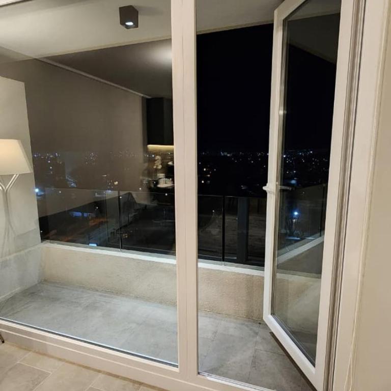 Departamento moderno, nuevo, 1D1B, inmejorable ubicación, con estacionamiento - Apartamento de 1 dormitorio - 3