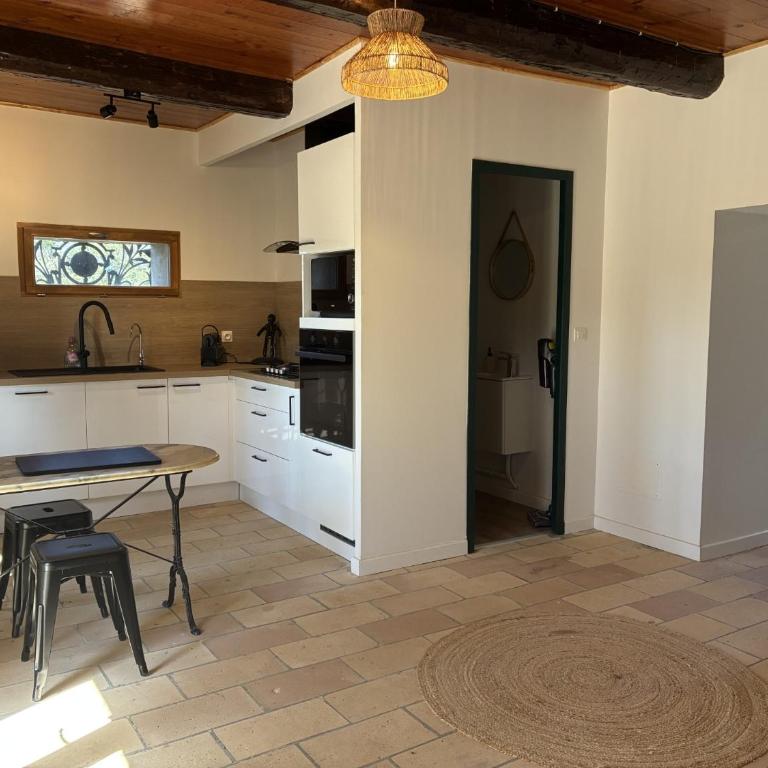 Maison au cœur de la garrigue - Maison 2 Chambres - 13