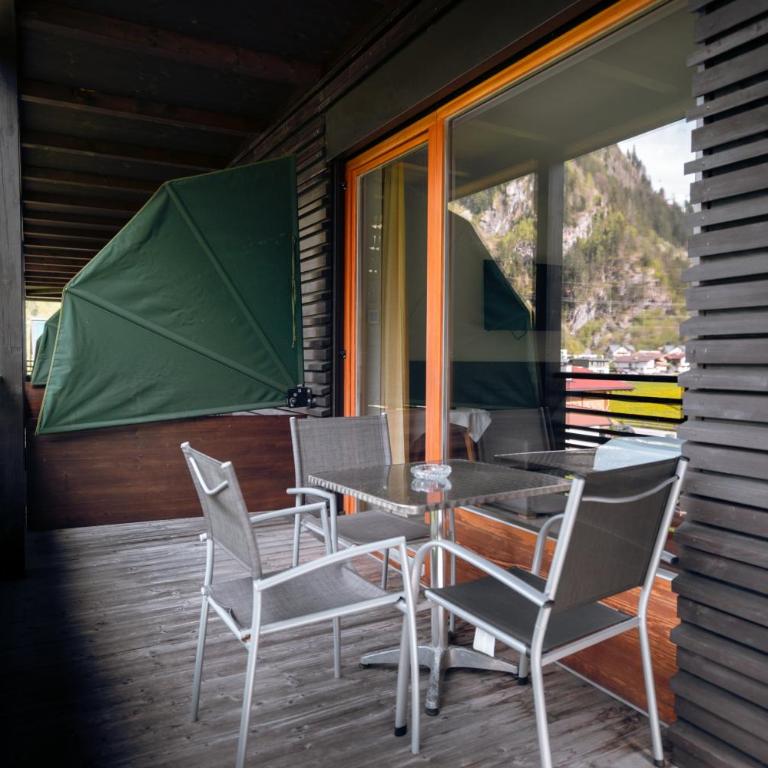 Apart-Garni Innerwiesn - Doppelzimmer mit Balkon - 4