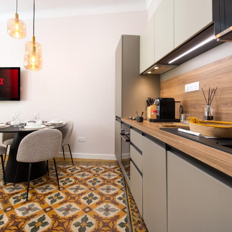 5 min Casino de Monaco - Appartement rénové - EI - Two-Bedroom Apartment - 15