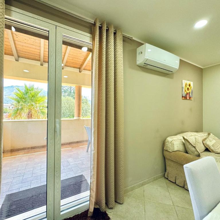 La Cinisara Apartments - Apartment mit 3 Schlafzimmern und Balkon - 42