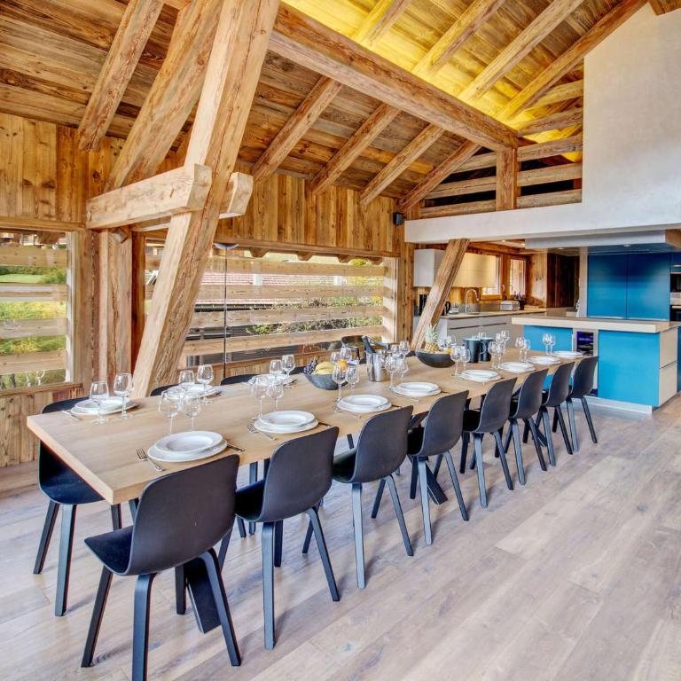 Chalet 5★, 15 pers, piscine intérieure, vue montagnes, 7 ch, terrasse, animaux acceptés - FR-1-304-299 - Chalet - 18