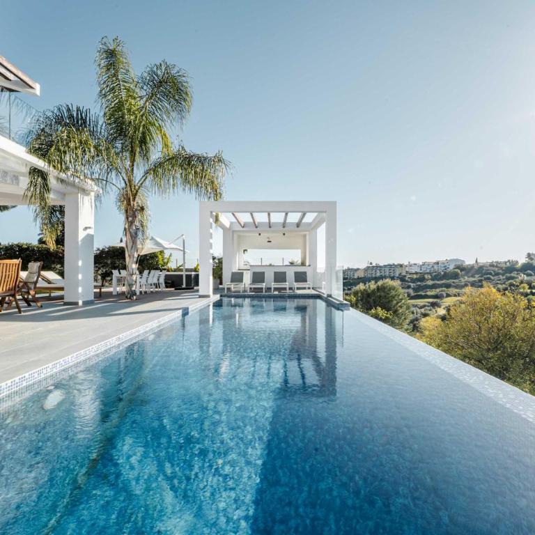 Villa El Paraiso Cinema Gym Pool Lounge Parking - Apartamento - 22
