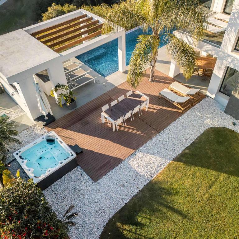 Villa El Paraiso Cinema Gym Pool Lounge Parking - Apartamento - 28