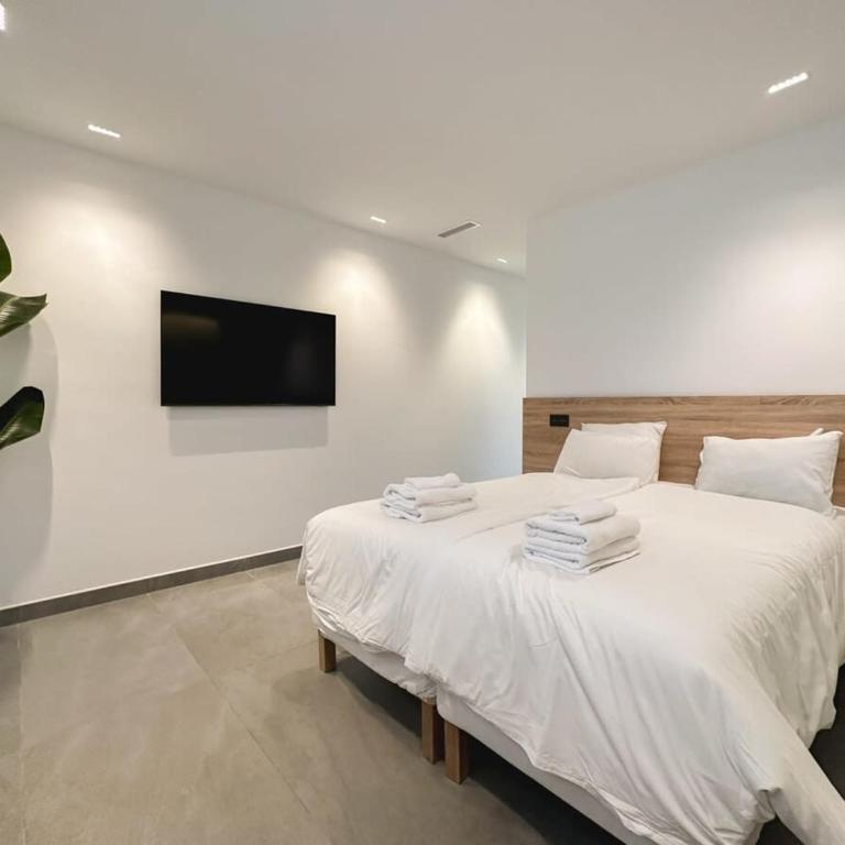 Villa El Paraiso Cinema Gym Pool Lounge Parking - Apartamento - 34