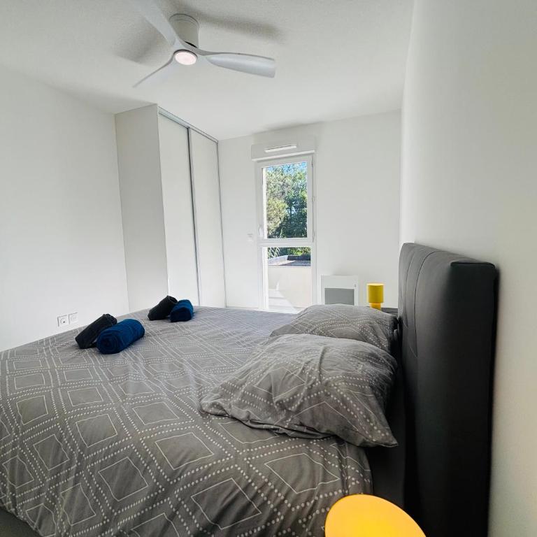 111 Acces direct 3min de la MER,2 places de parking gratuite, terrasse - Appartement 2 Chambres - 6