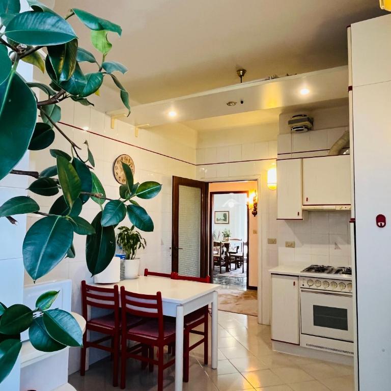 Luxury Relax Apartment near Venice Station - Two-Bedroom Apartment - 30