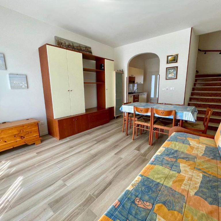 Terraced house with private garden - Villa - 2