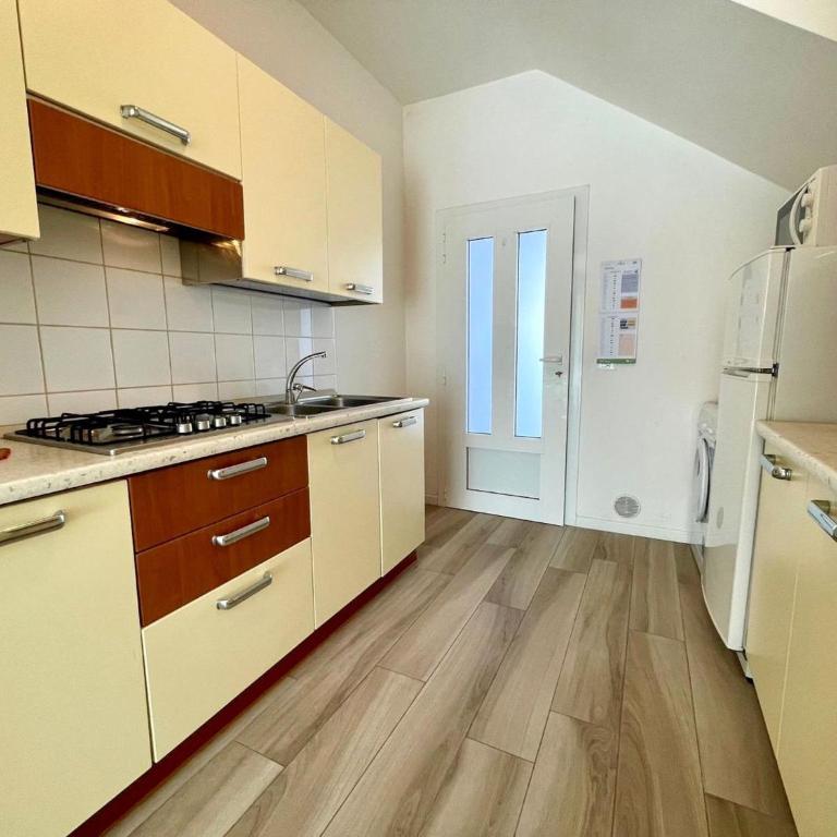 Terraced house with private garden - Villa - 7