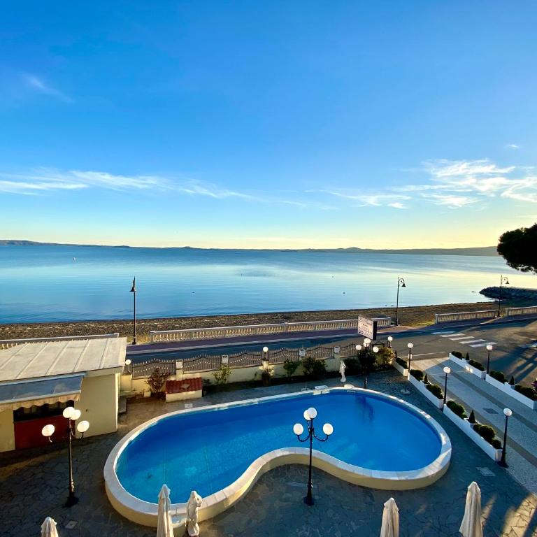 Le Naiadi Park Hotel Sul Lago - Camera Matrimoniale/Doppia con Letti Singoli con Balcone e Vista Lago - 1