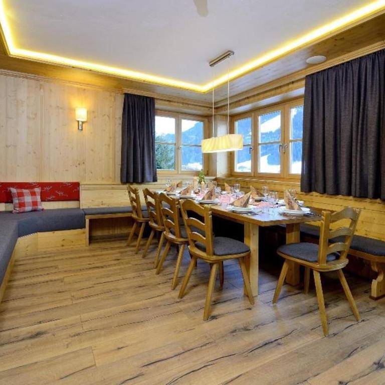 Bachgut, das Resort am Berg - Stammhaus Sommer - Ferienhaus - 1