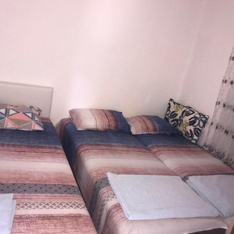 Milun Stan - Apartman sa 2 Spavaće Sobe - 3