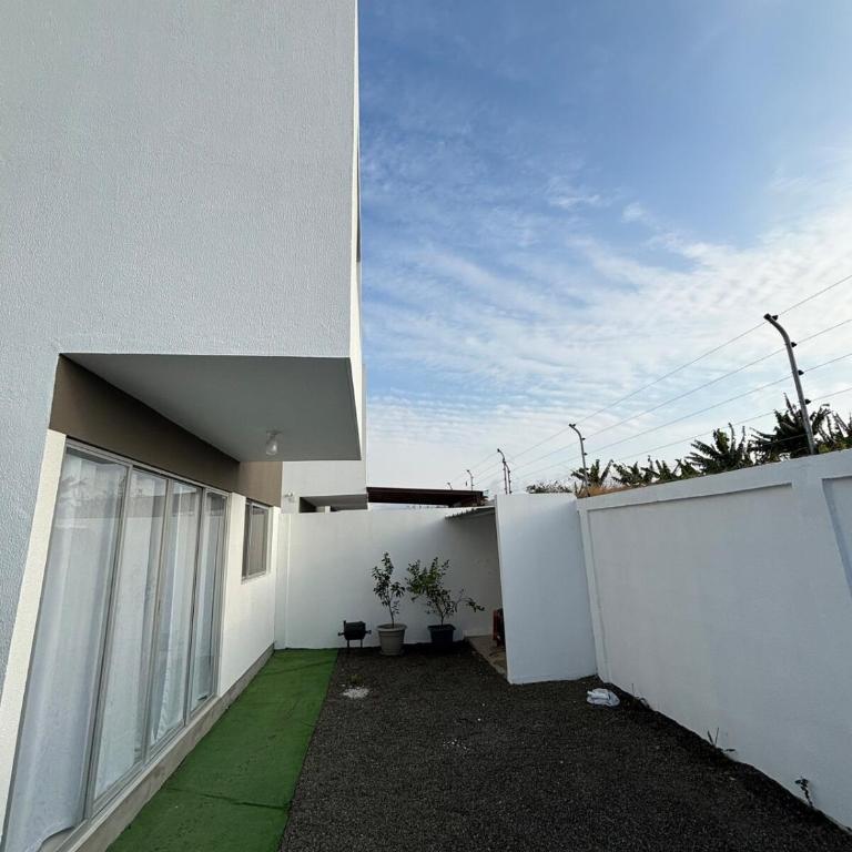 Pacific House - descanso cerca del mar, Manta - Three-Bedroom House - 22