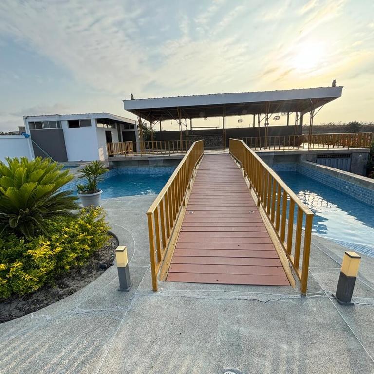 Pacific House - descanso cerca del mar, Manta - Three-Bedroom House - 1