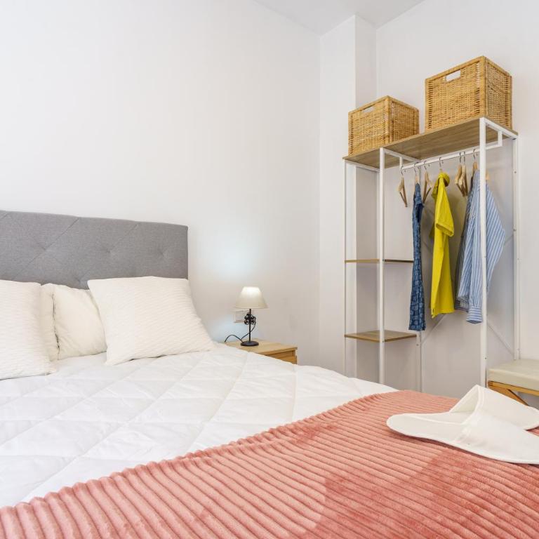 Apartamentos Molino by Baiti - One-Bedroom Apartment - 64