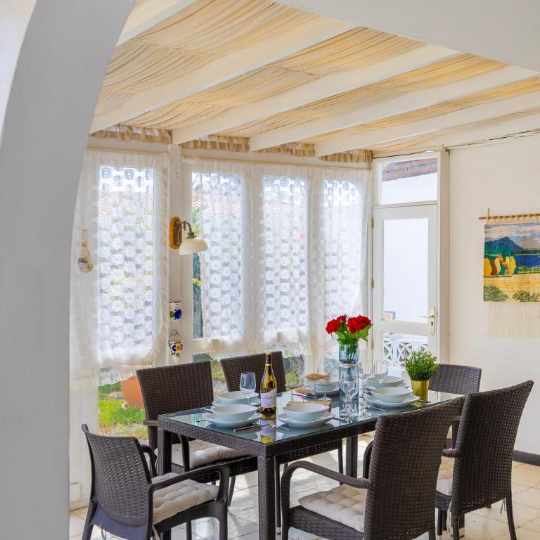 3BR Tauro Bungalow - Garden, Terrace, Sleeps 6 - Casa de 3 dormitorios - 10